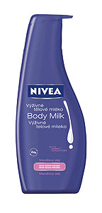 "Na odlíčení a běžné ošetření pleti používám výrobky Nivea,"  říká Monika (ilustrační foto NIVEA)