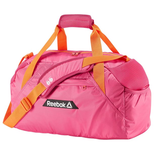 Pošlete foto z dovolené a vyhrajte tašku Reebok