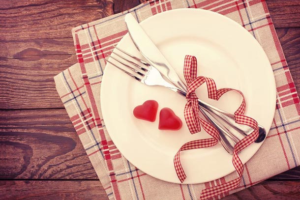 Největší gastronomický průvodce v České republice, RESTU, přináší 10 tipů na restaurace, kde se vaše chuťové pohárky budou vznášet v oblacích Největší gastronomický průvodce v České republice, RESTU, přináší 10 tipů na restaurace, kde se vaše chuťové pohárky budou vznášet v oblacích