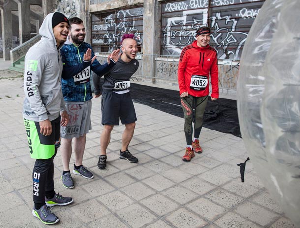 Ben Cristovao a kanoista Martin Fuksa rozpumpovali pražský Strahov Ben Cristovao a kanoista Martin Fuksa rozpumpovali pražský Strahov