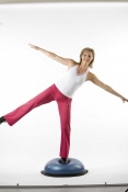 BOSU vypracuje vaše břišní svaly jako žádný jiný přístroj 