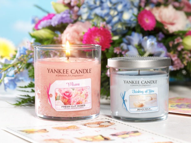 Edice Celebrations (Oslavy) Yankee Candle nabízí 3 typy vůní s dárkovou etiketou