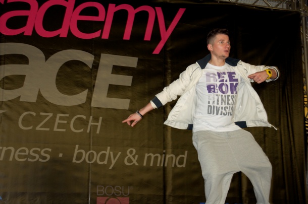 Seznamte se! Vítěz Face New Talent Kamil Zasada z Polska. Vítězem se stal zaslouženě - výborná metodika, technika, projev, profesionalita. Kamile, držíme pěsti v Riminni!