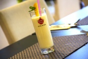 Mango lassi (mléčný koktejl s mangem) 