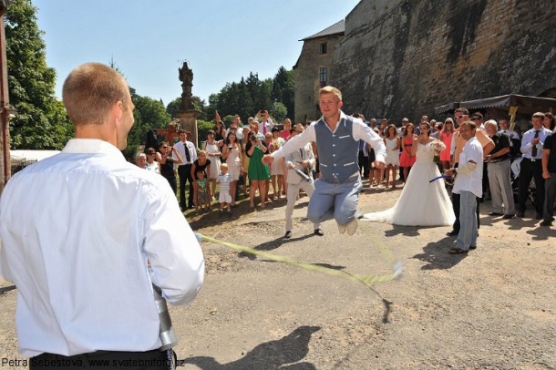 img00025.jpg