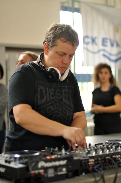 img00058.jpg