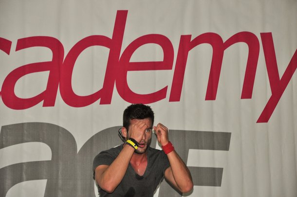 img00026.jpg