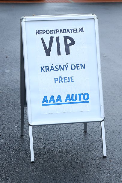 img00010.jpg