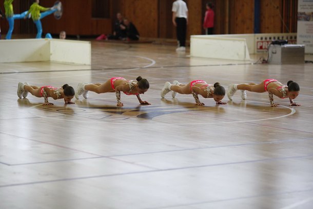 img00033.jpg