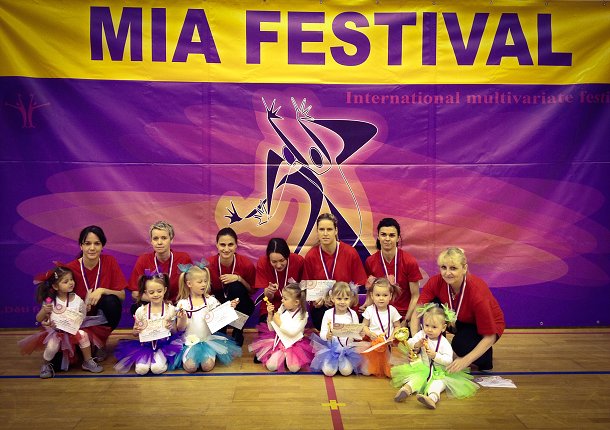img00019.jpg