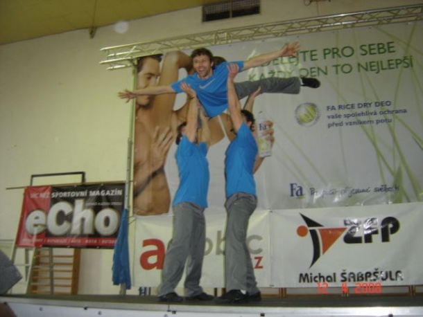 10-022.jpg