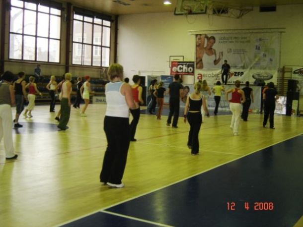 10-038.jpg