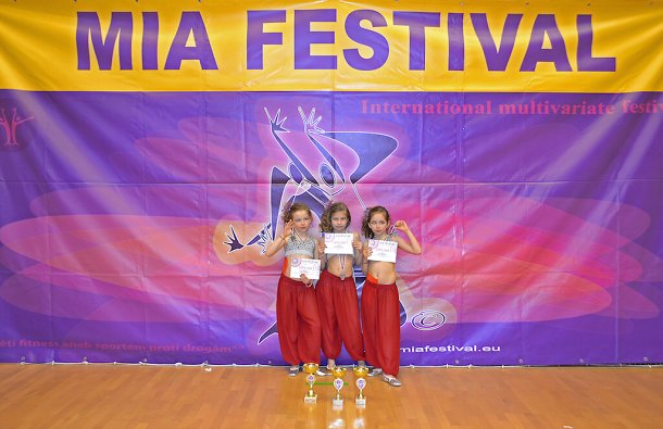 img00049.jpg
