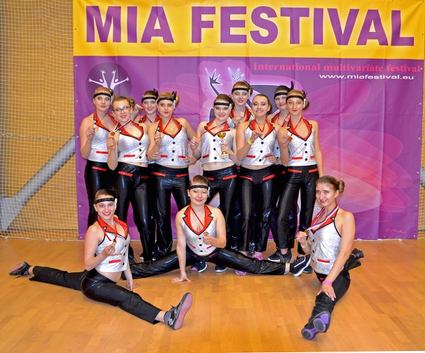 img00069.jpg