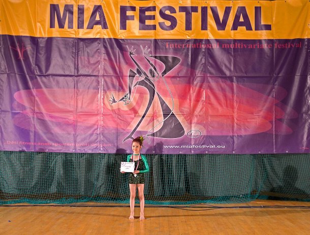 img00082.jpg