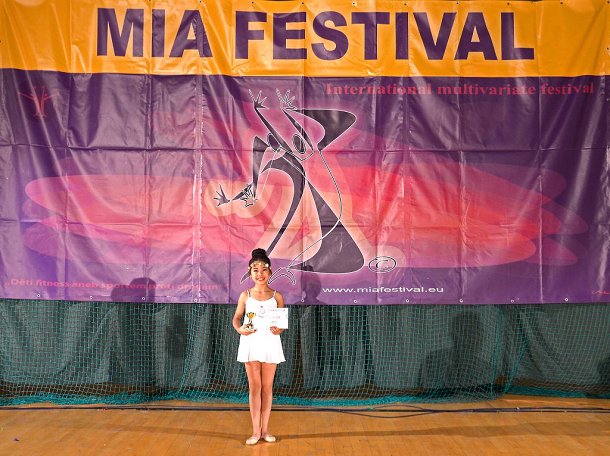 img00083.jpg