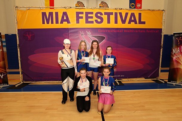 img00006.jpg