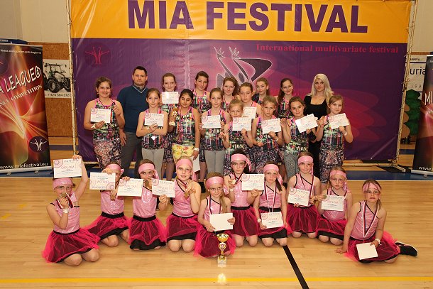 img00025.jpg