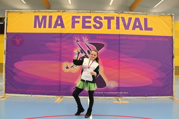 img00017.jpg