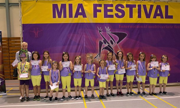 img00025.jpg