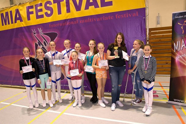 img00027.jpg