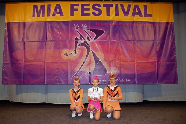 img00008.jpg