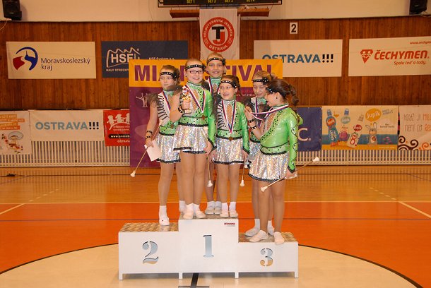 img00002.jpg